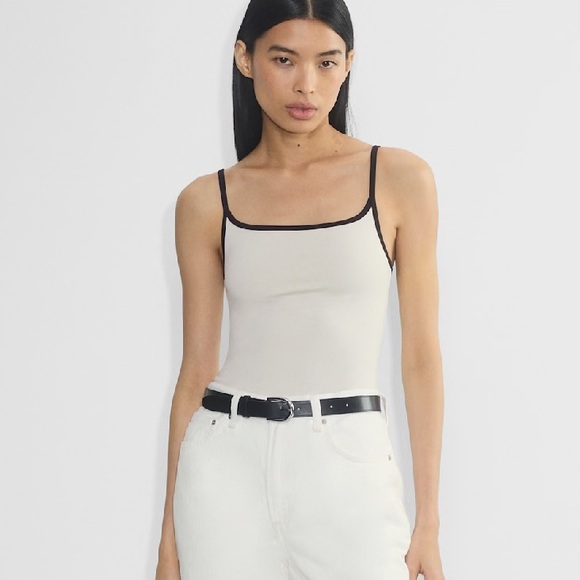 Aritzia Tops - Aritzia Contour Swoop Cami Tank